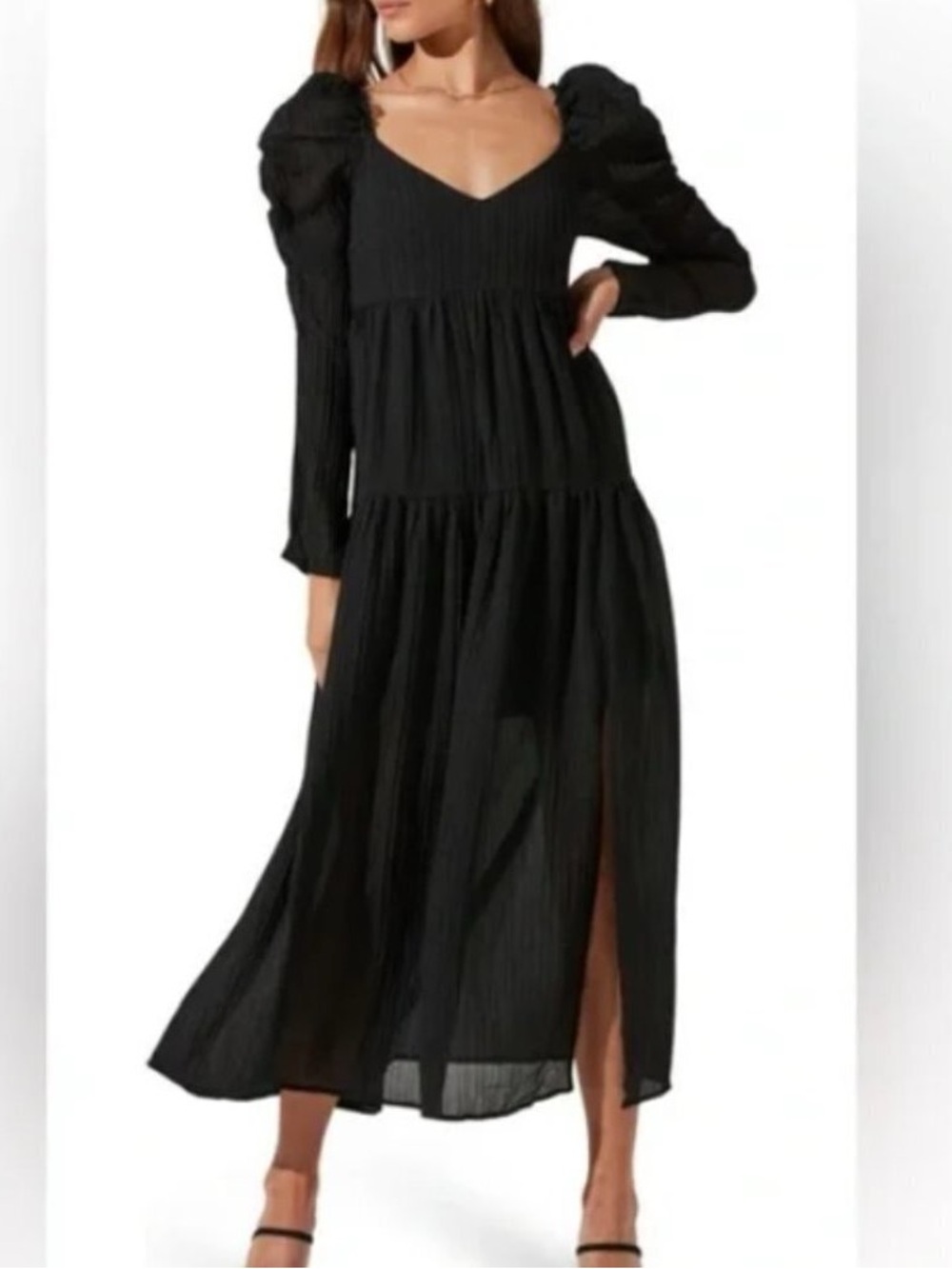 ASTR The Label Black Long Sleeve Tiered Midi Dress Size Small